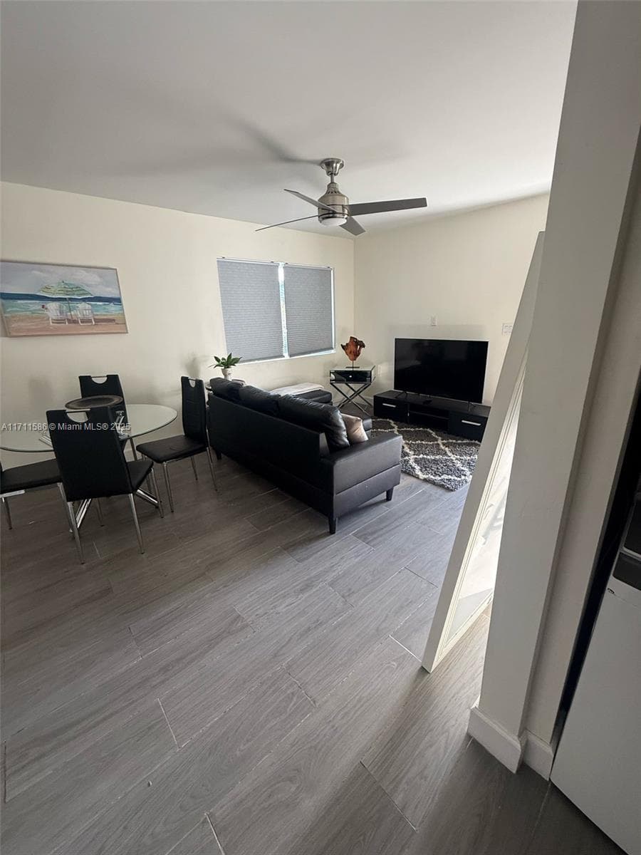 241 NW 34th Ter, Miami, FL 33127 photo 5