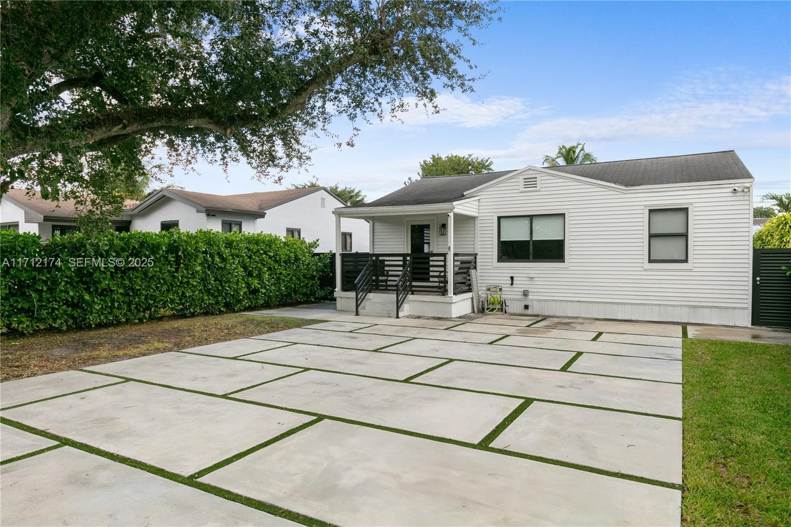 341 NW 67th Ave, Miami Springs, FL 33166 photo 3