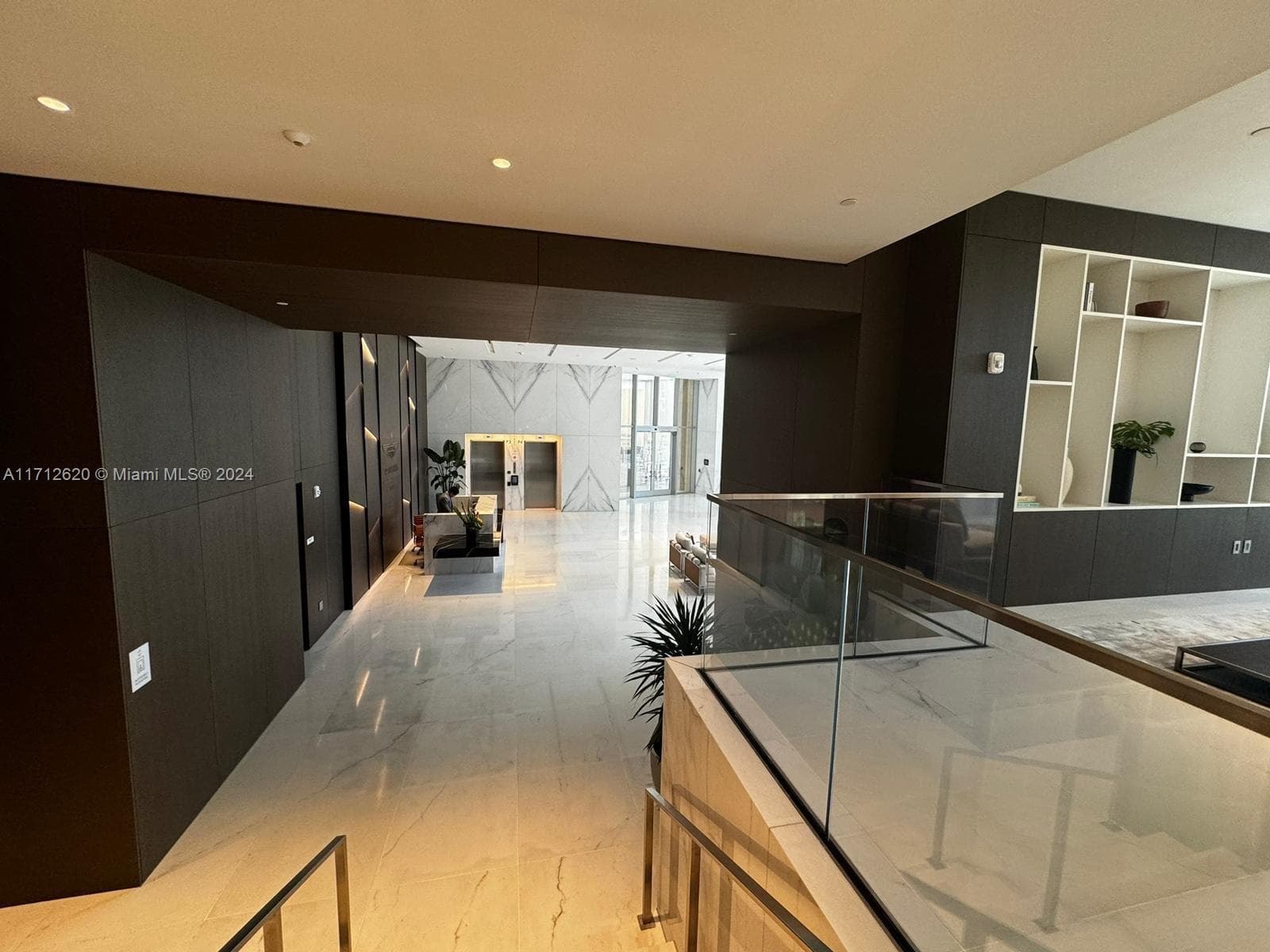 300 Biscayne Boulevard Way # 1806, Miami, FL 33131 photo 5