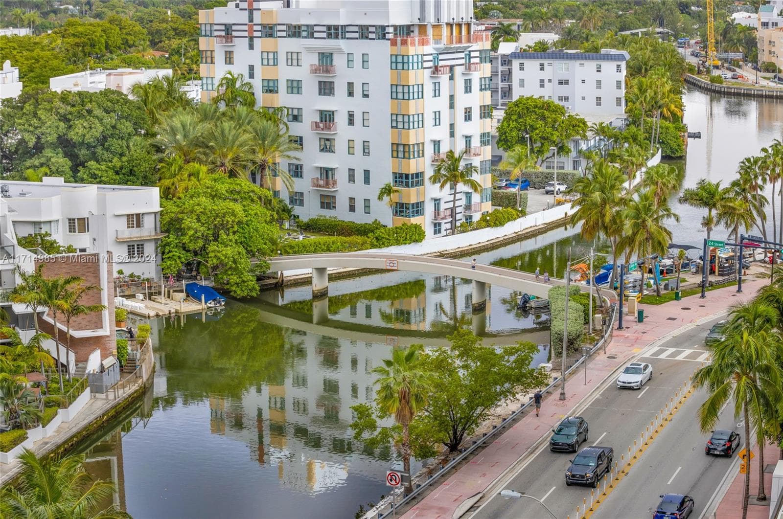 2301 Collins Ave # 1030, Miami Beach, FL 33139 photo 4