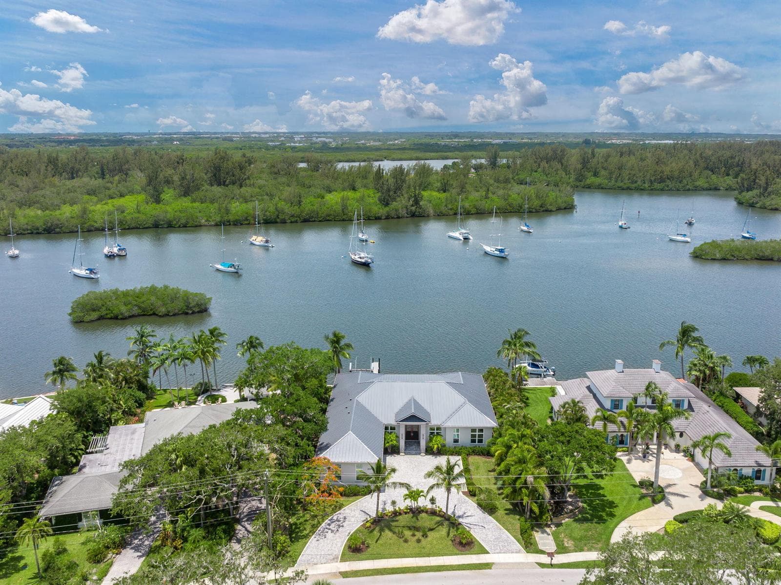 3937 Indian River Drive E, Vero Beach, FL 32963 photo 2