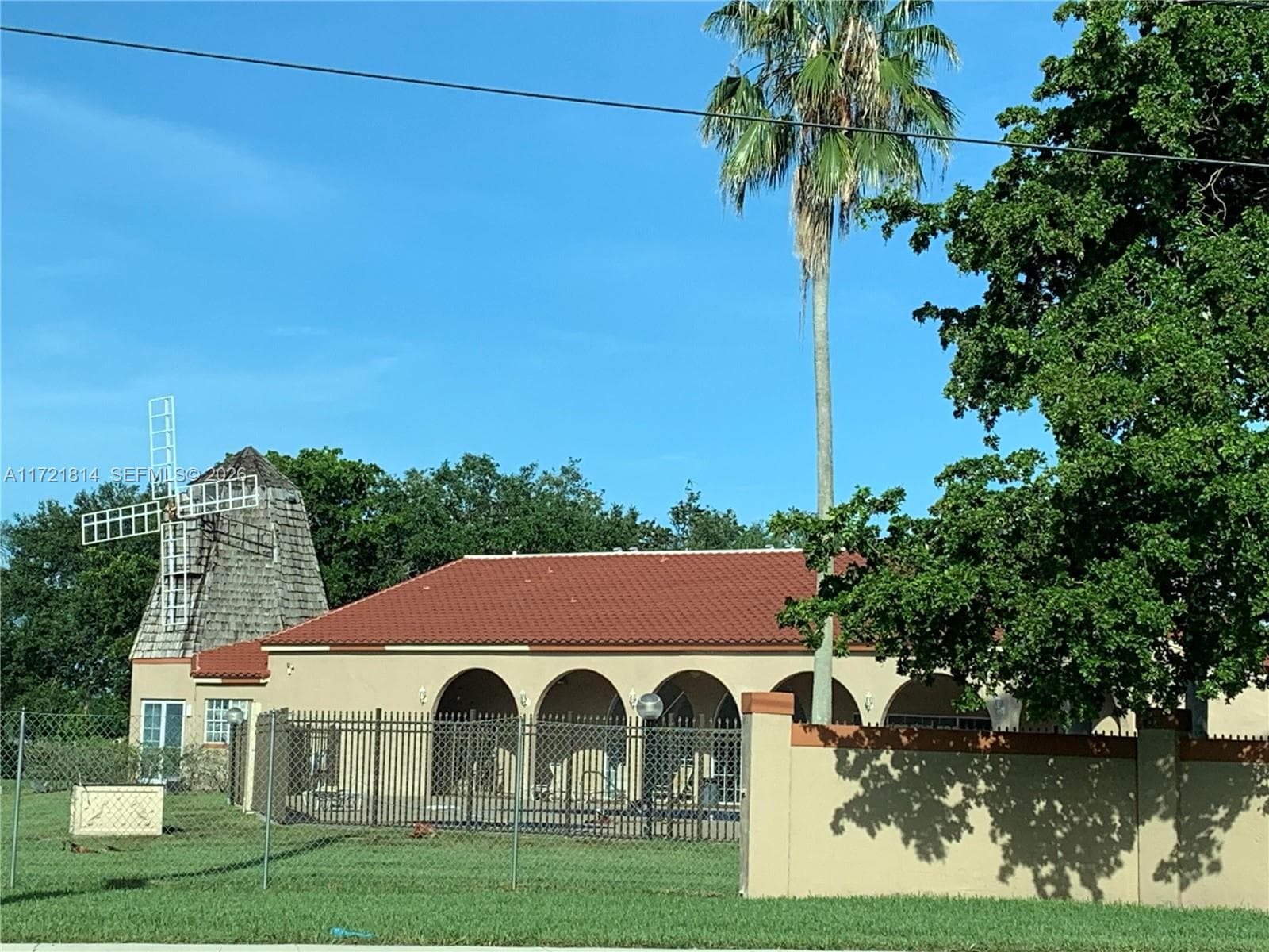 8710 SW 3rd St # 104, Pembroke Pines, FL 33025 photo 4
