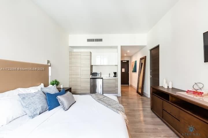 777 N Ocean Dr # S228, Hollywood, FL 33019
