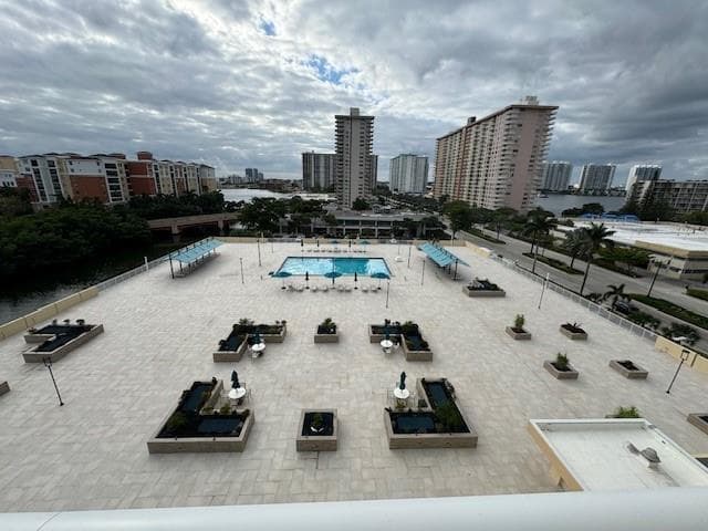 230 174th Street # 814, Sunny Isles Beach, FL 33160 photo 2