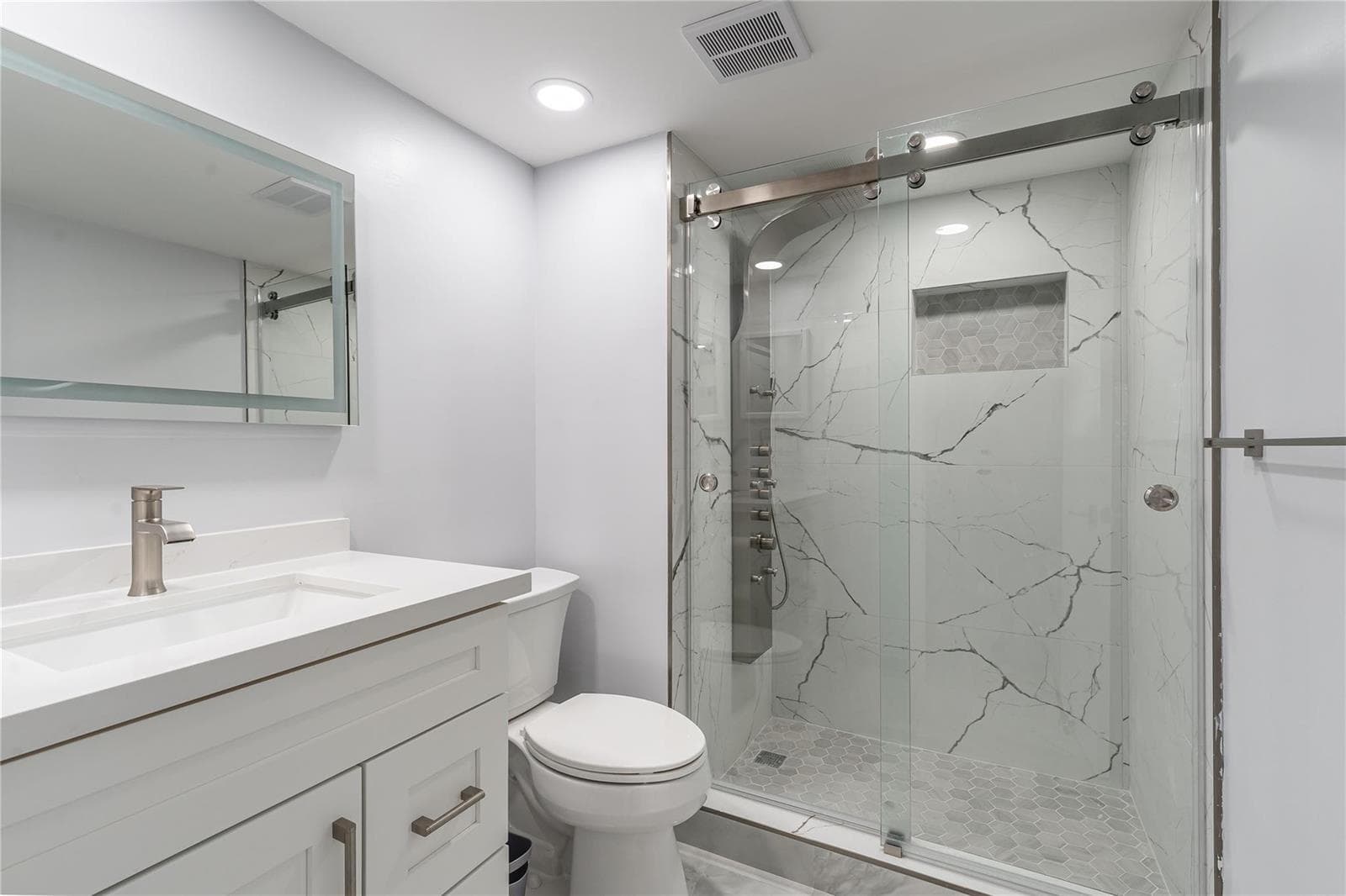 9523 S Hollybrook Lake Drive # 102, Pembroke Pines, FL 33025 photo 4