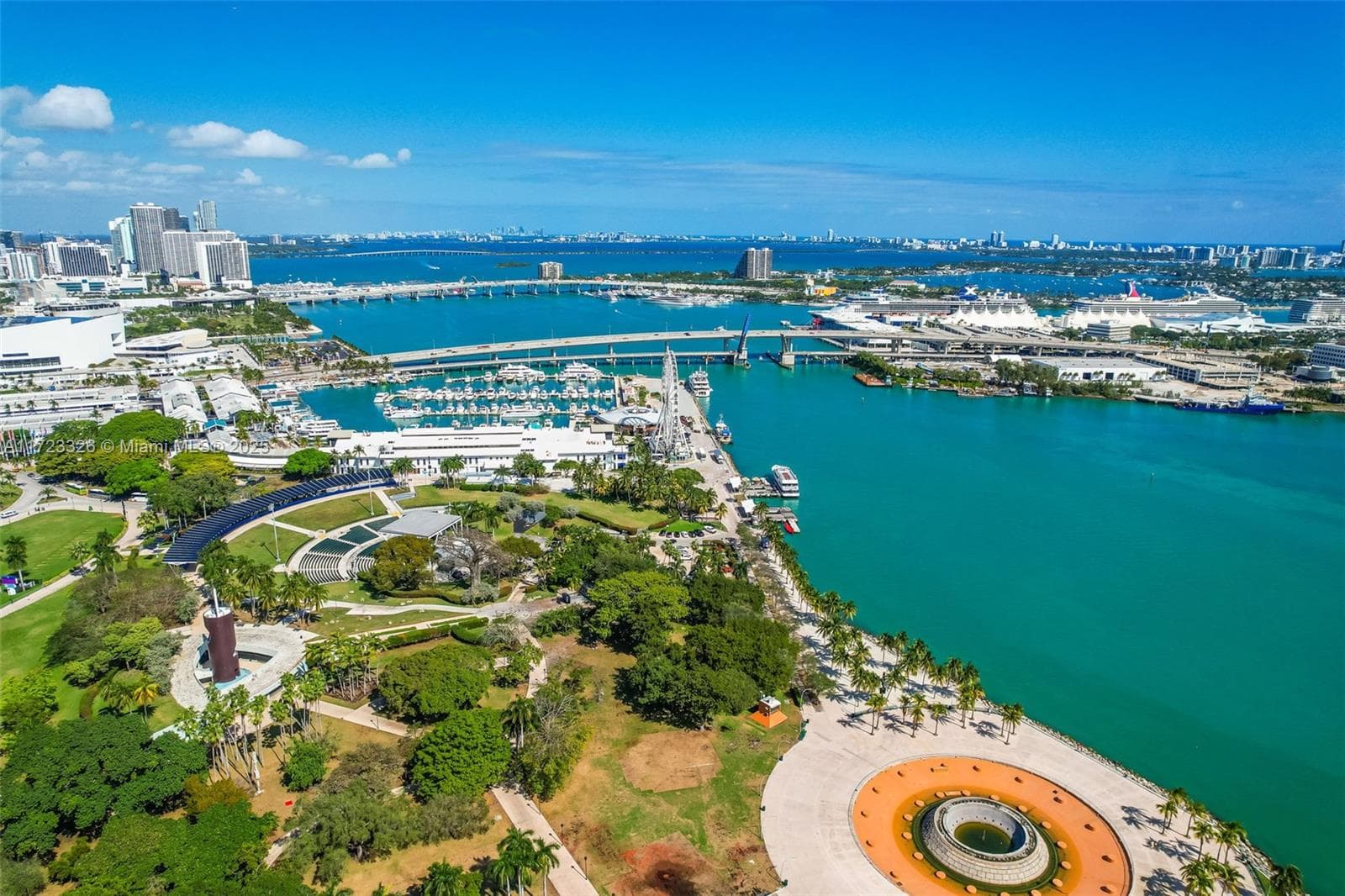 50 Biscayne Blvd # 4208, Miami, FL 33132 photo 2