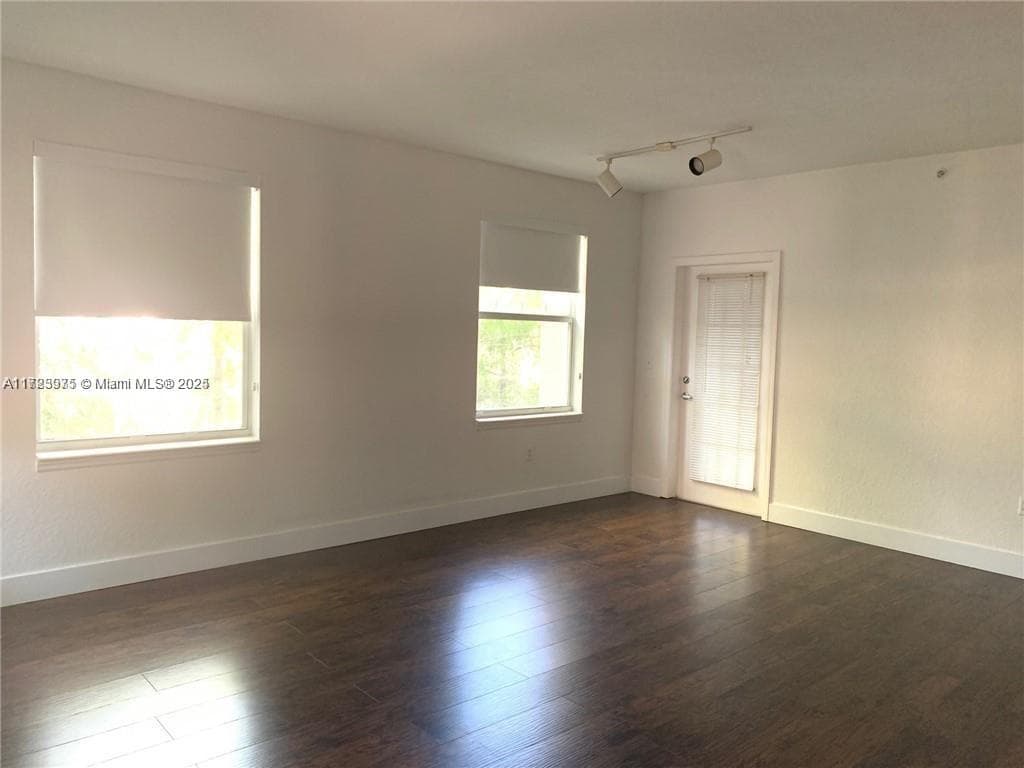 6776 W Sample Rd # 6776, Coral Springs, FL 33067