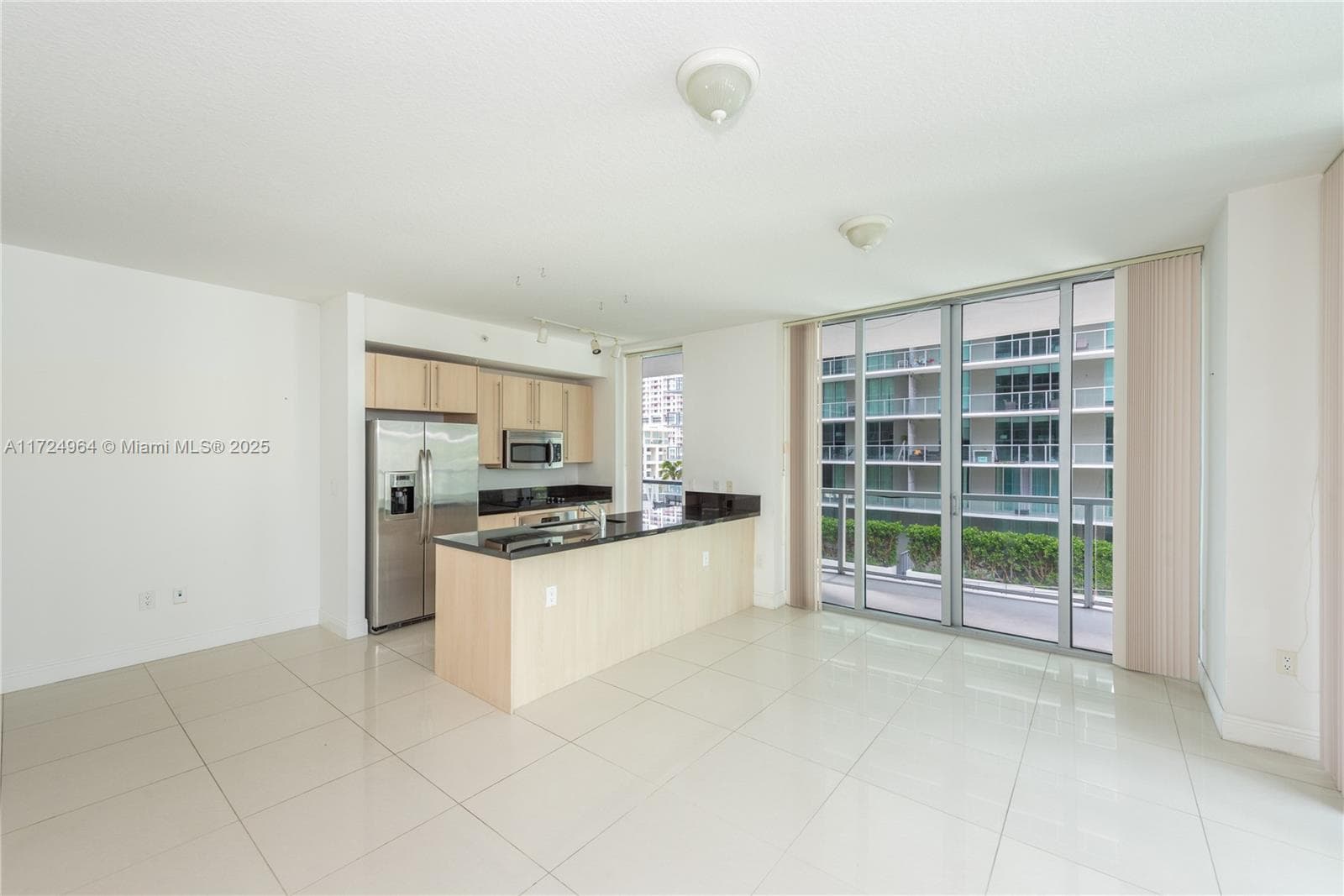 79 SW 12th St # 1107-S, Miami, FL 33130 photo 5