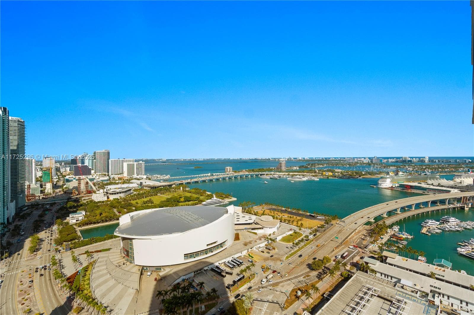 398 NE 5th St # 3207, Miami, FL 33132