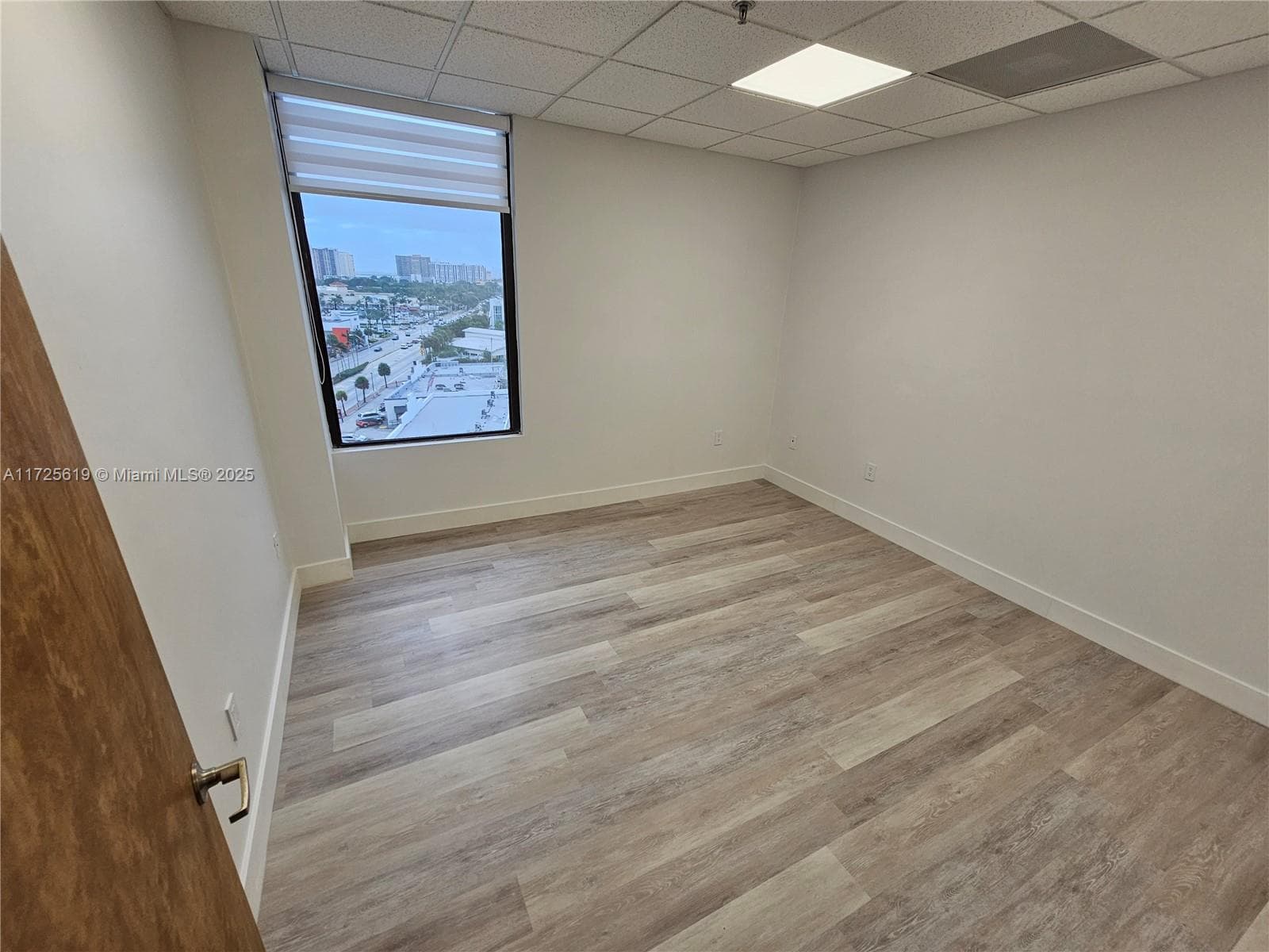 12550 Biscayne Blvd # 800-4, North Miami, FL 33181 photo 5