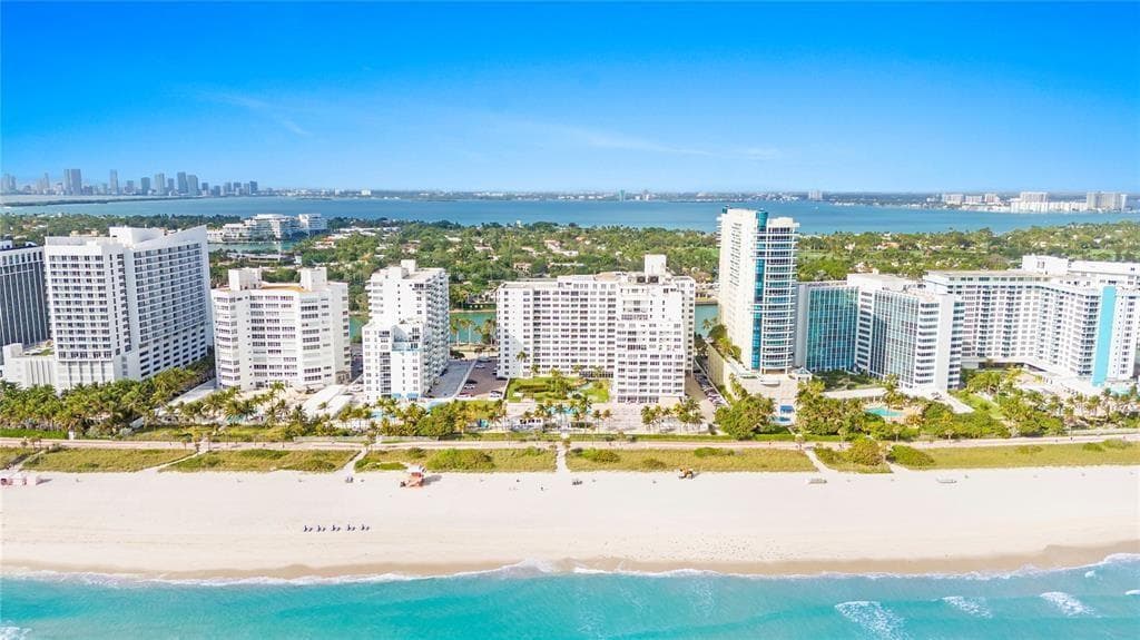 5005 Collins Avenue # 1210, Miami Beach, FL 33140 photo 2