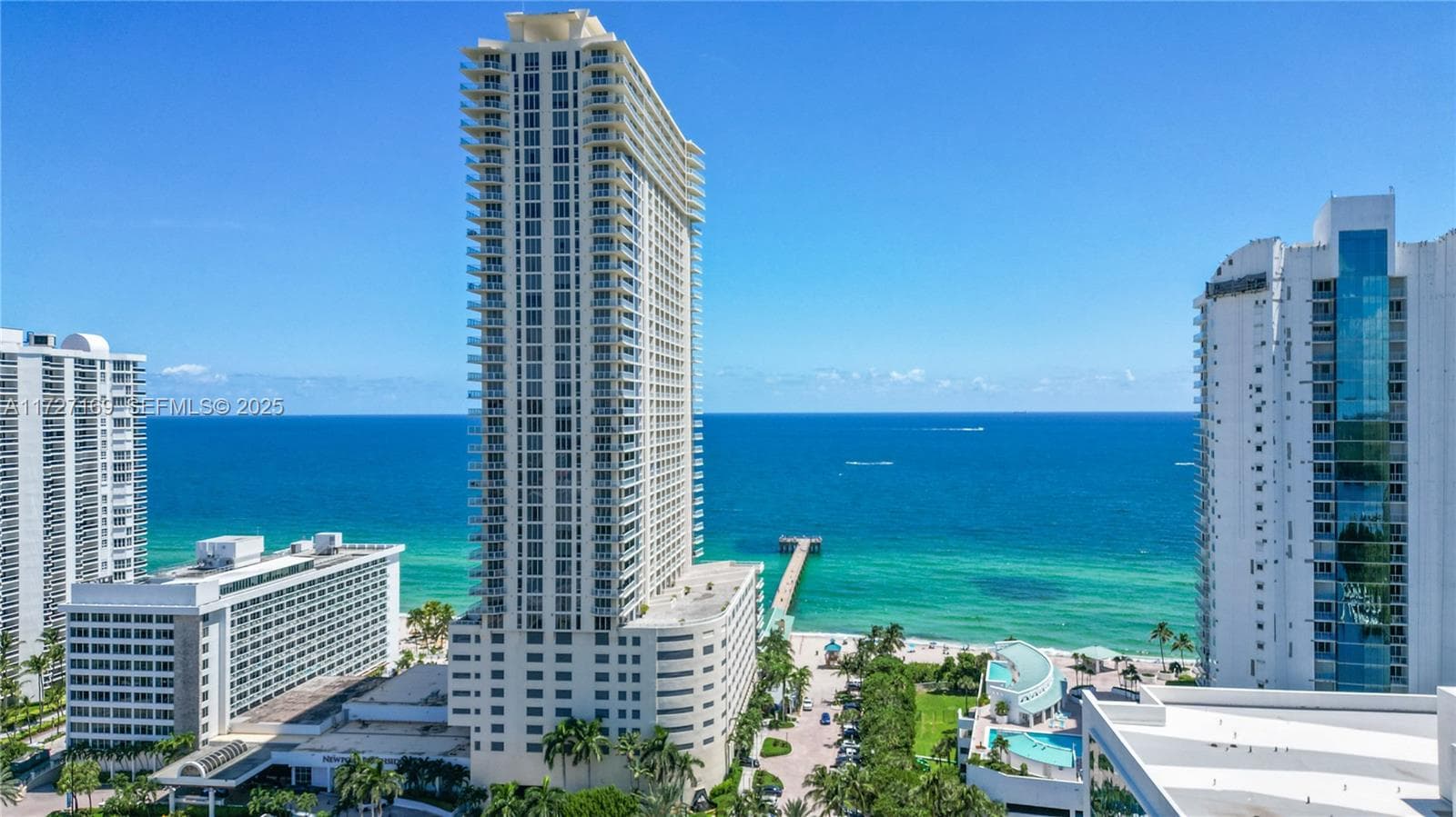 16699 Collins Ave # 2709, Sunny Isles Beach, FL 33160 photo 2