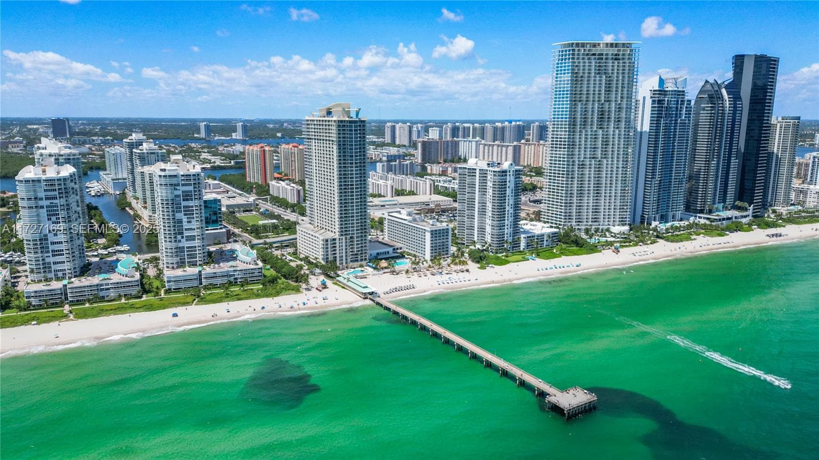 16699 Collins Ave # 2709, Sunny Isles Beach, FL 33160 photo 4