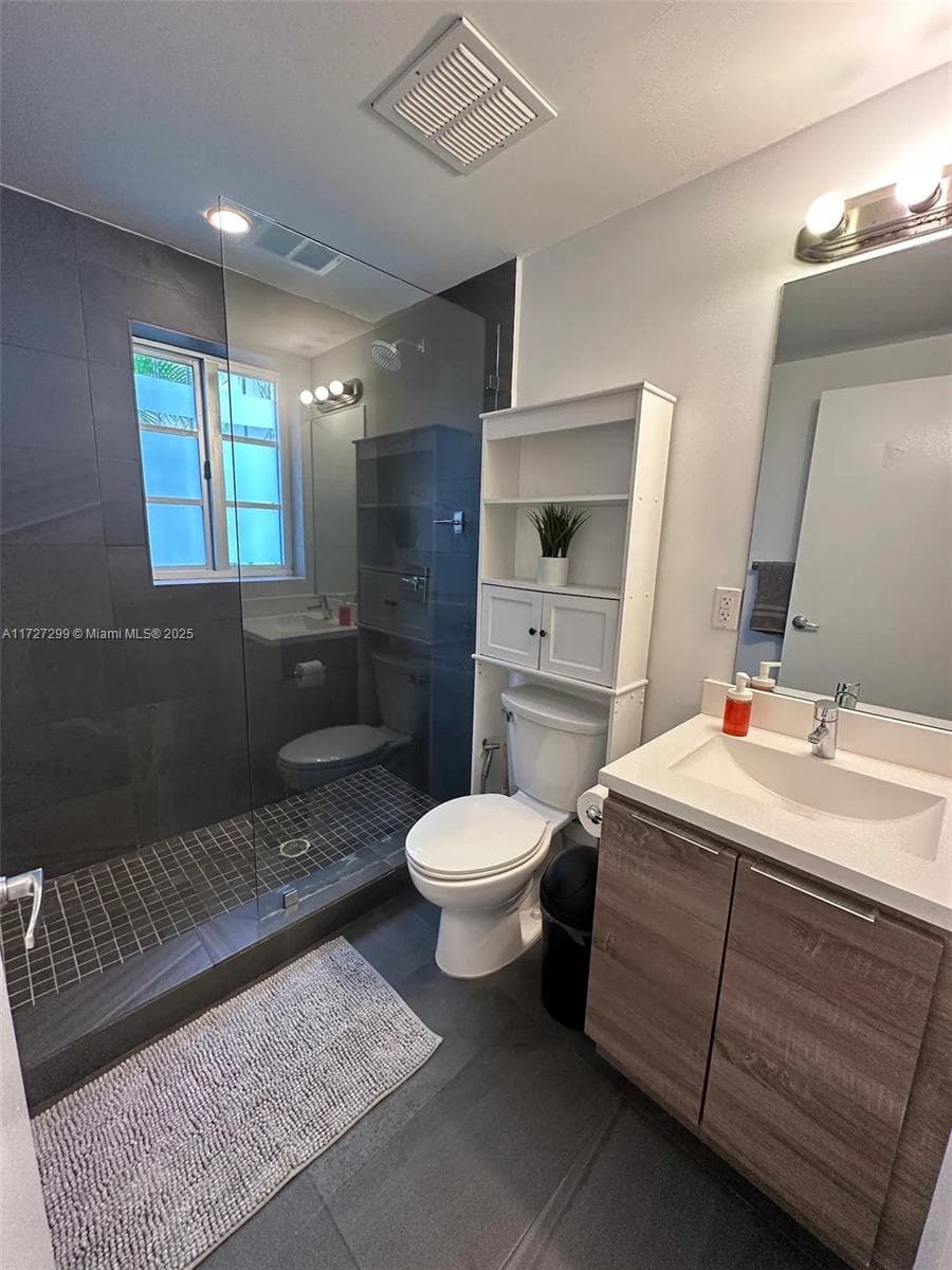 1450 Meridian Ave # 107, Miami Beach, FL 33139 photo 5