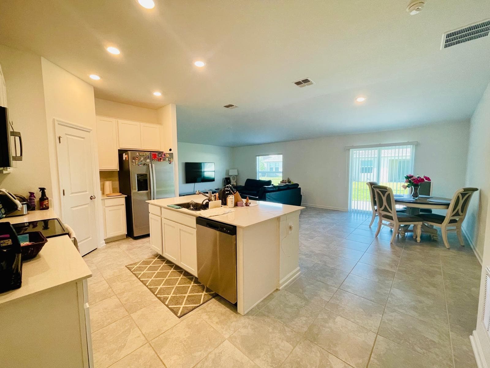 639 Daring Drive, Davenport, FL 33837 photo 3