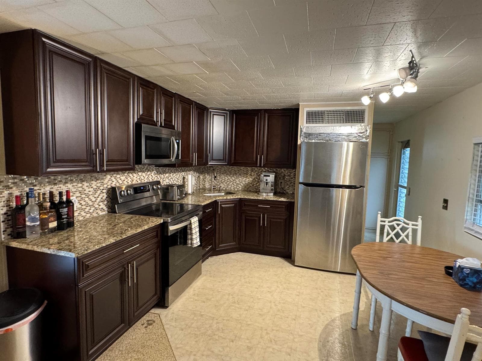 8926 Palm Street, Boynton Beach, FL 33436 photo 4