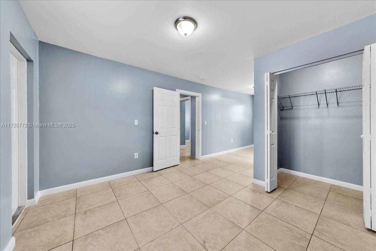 365 NW 8th St # 211, Miami, FL 33136 photo 5