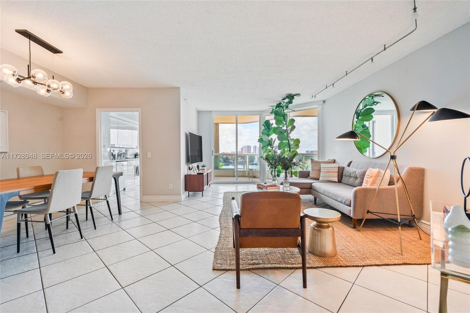 21205 Yacht Club Dr # 805, Aventura, FL 33180 photo 5
