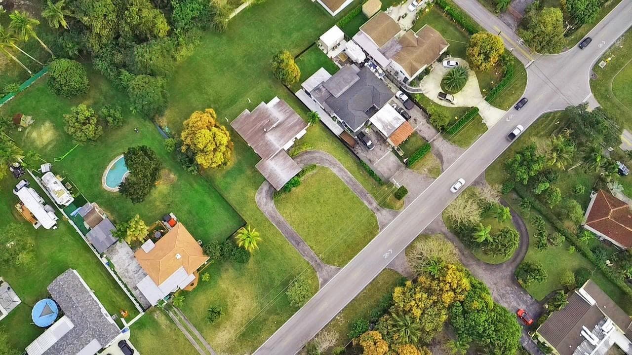 13945 N Miami Avenue, Miami, FL 33168 photo 5