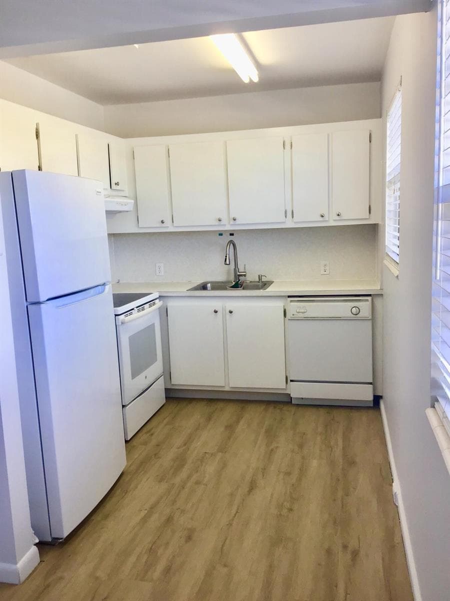 84 Brighton B # 84, Boca Raton, FL 33434 photo 3