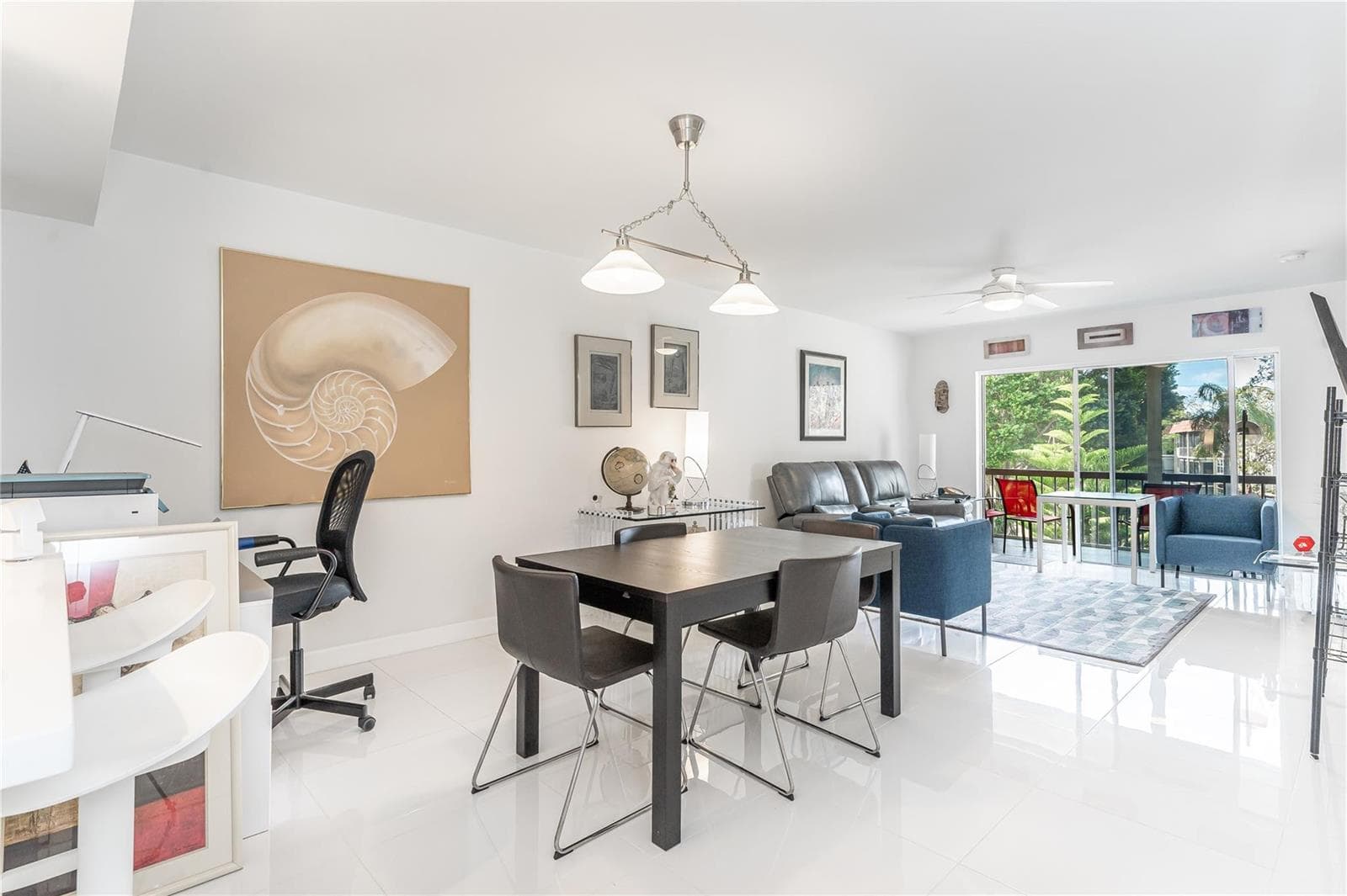 811 S Hollybrook Drive # 301, Pembroke Pines, FL 33025 photo 2