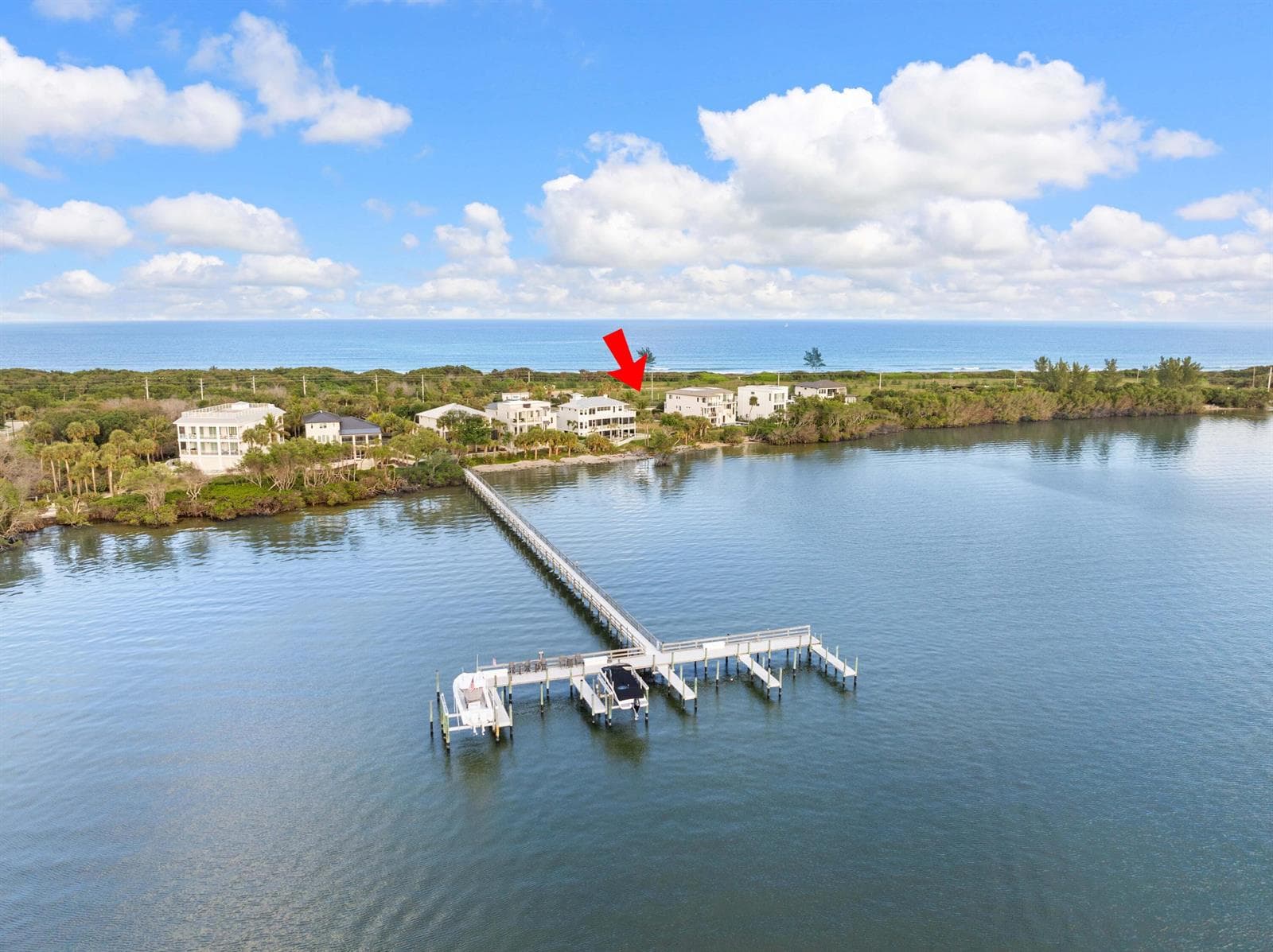 7671 Pelican Pointe Drive, Jensen Beach, FL 34957 photo 4