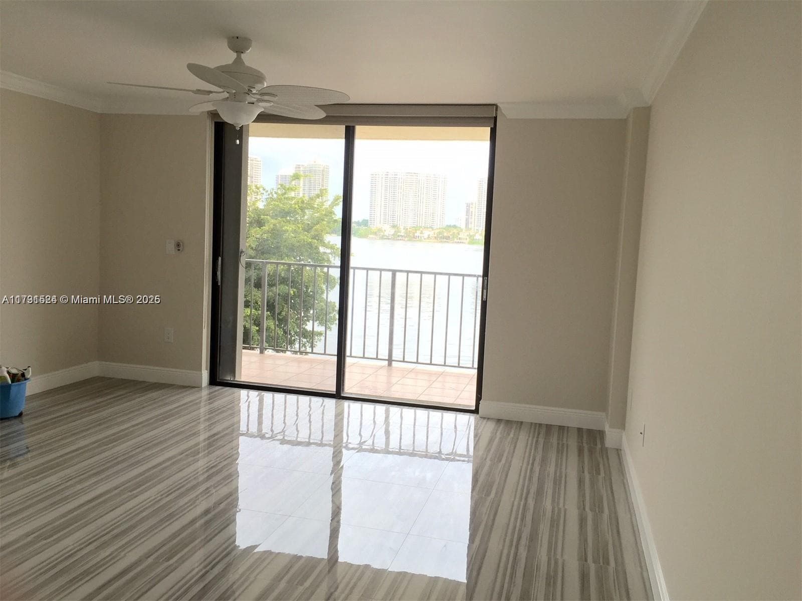 17878 N Bay Rd # 201, Sunny Isles Beach, FL 33160 photo 5