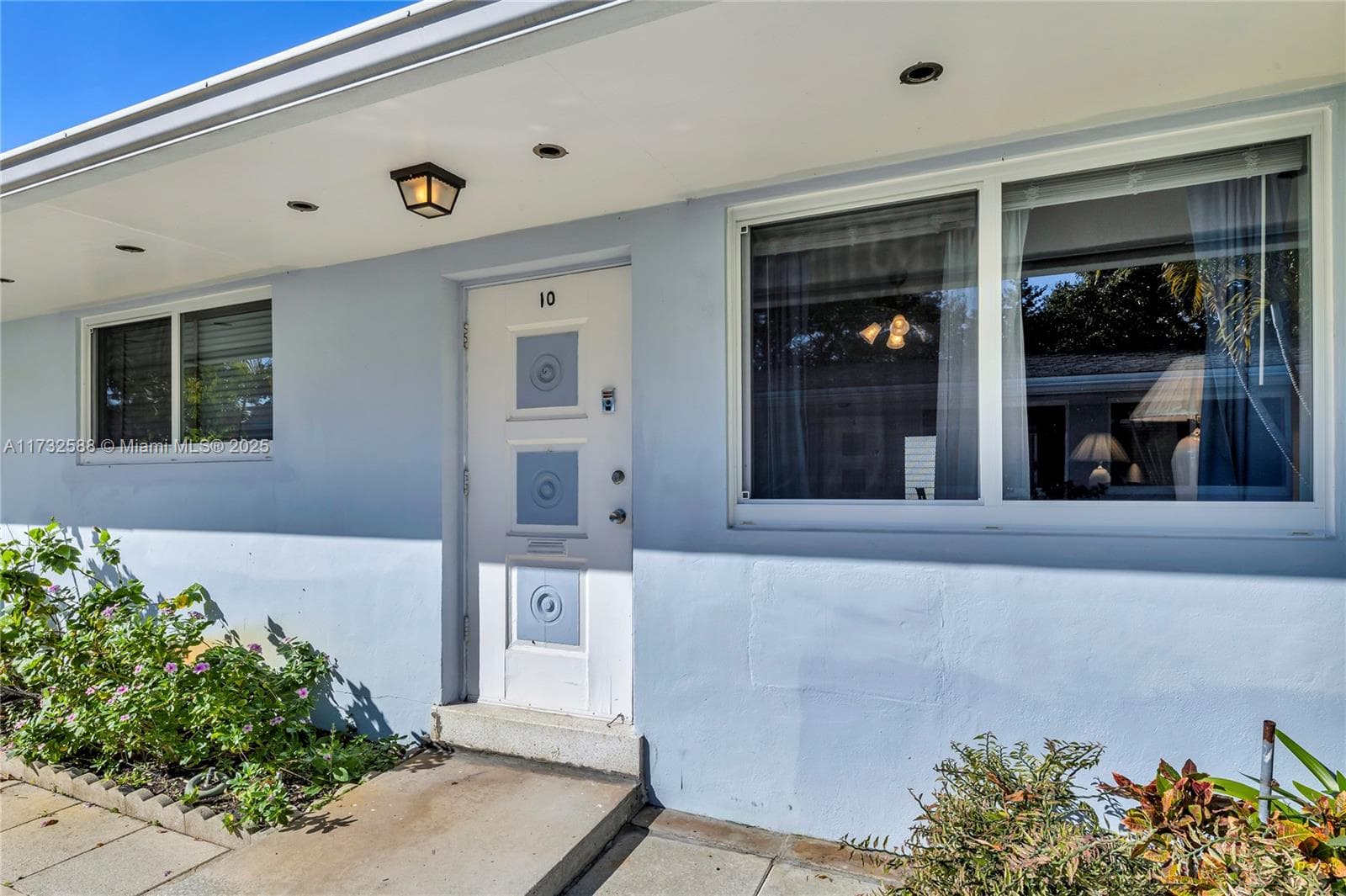 2300 Jackson St # 10, Hollywood, FL 33020 photo 2