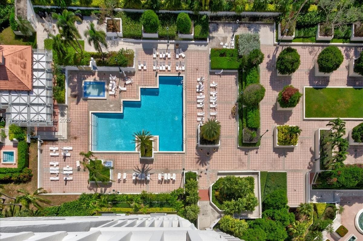 1000 Island Blvd # 2003, Aventura, FL 33160 photo 4