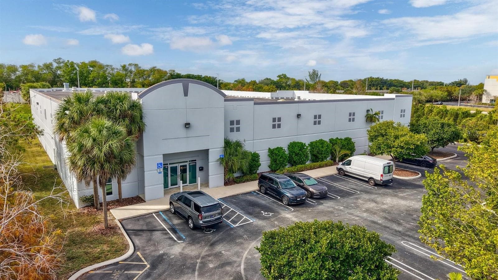 3950 NW 126th Avenue, Coral Springs, FL 33065