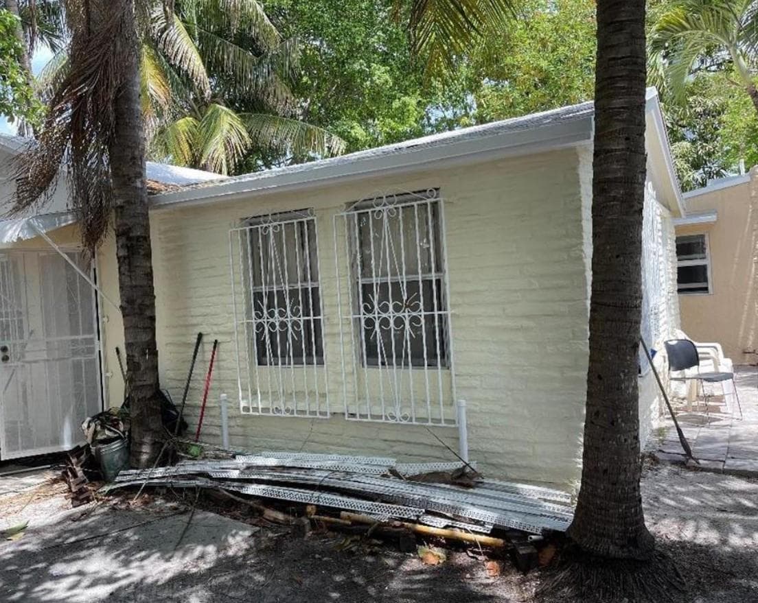 675 NW 34th Street, Miami, FL 33127 photo 5