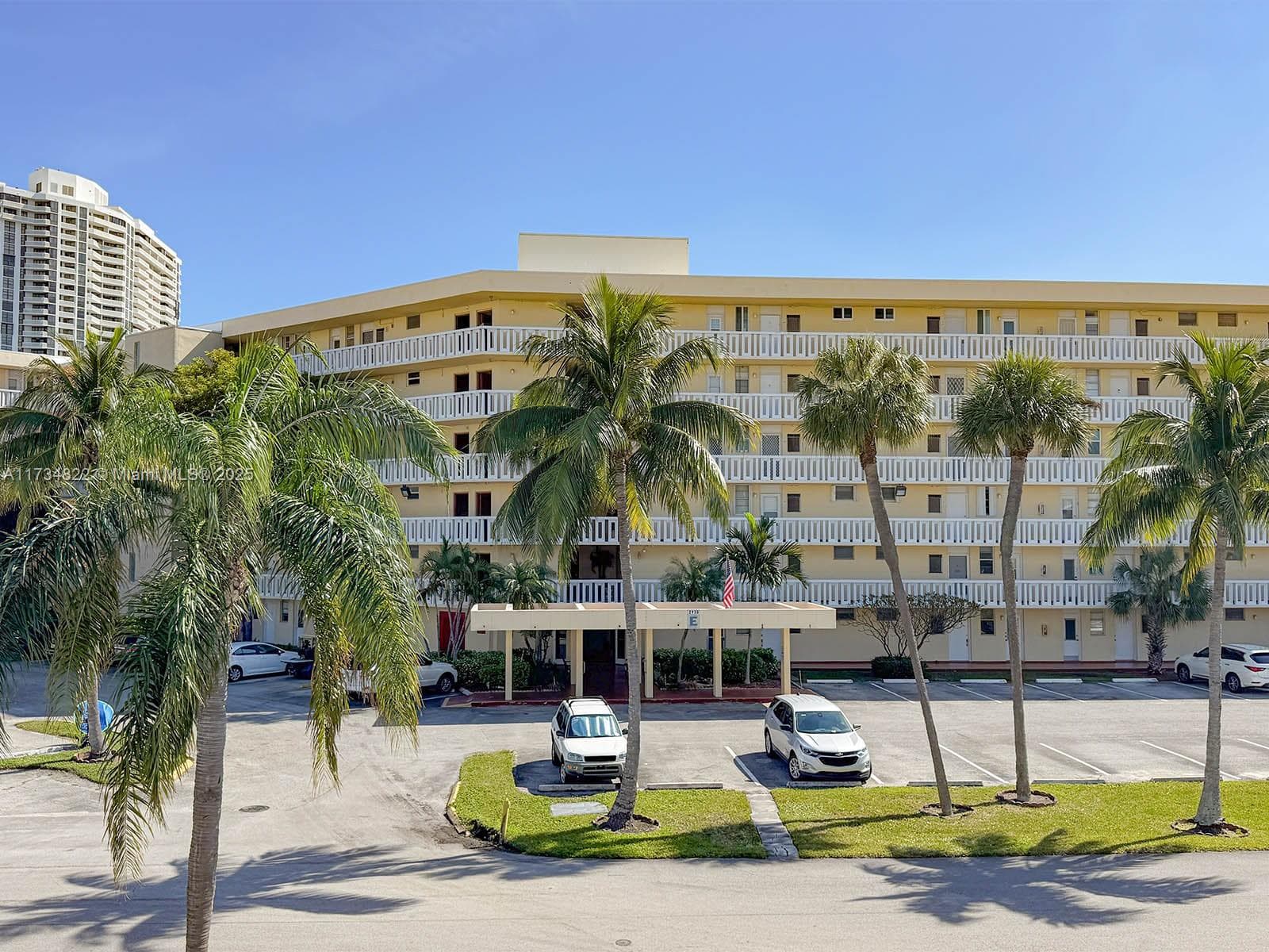2930 Point East Dr # E109, Aventura, FL 33160 photo 3