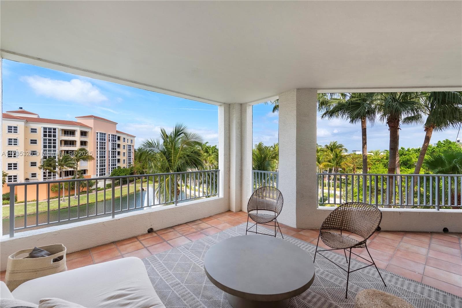705 Crandon Blvd # 405, Key Biscayne, FL 33149 photo 4