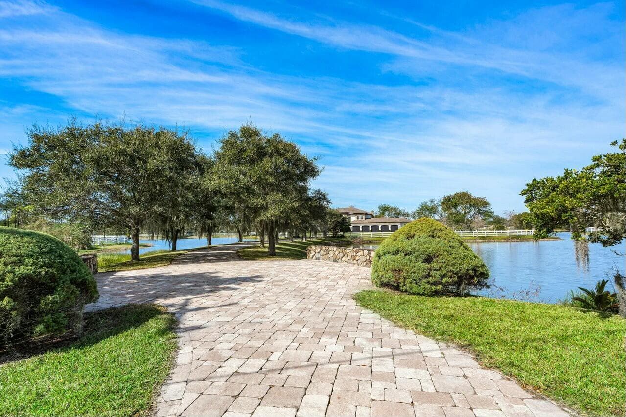 10527 El Paraiso Place, Delray Beach, FL 33446 photo 5