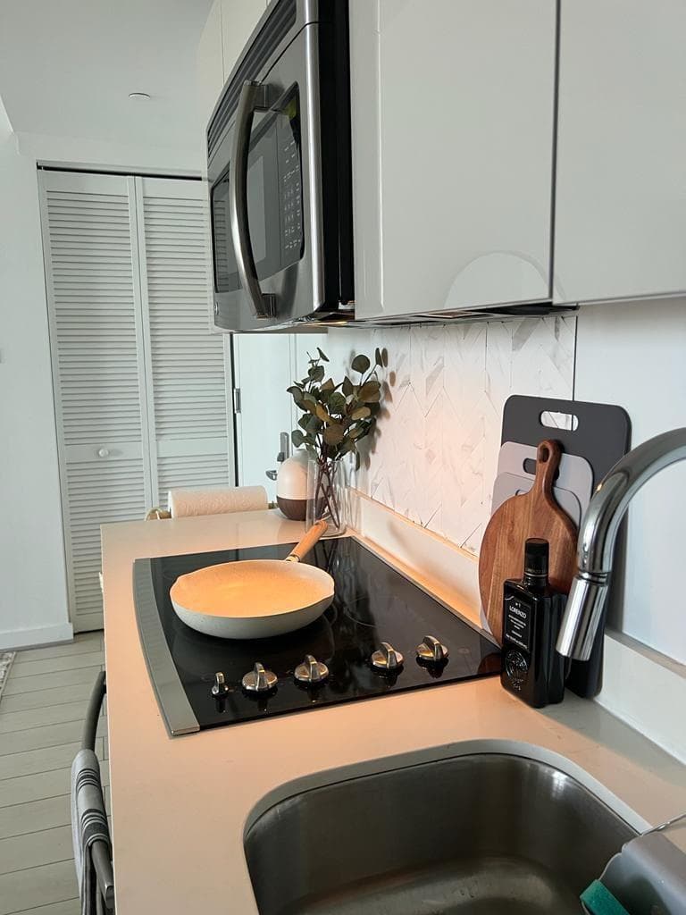 2602 E Hallandale Beach Boulevard # R1010, Hallandale Beach, FL 33009 photo 3