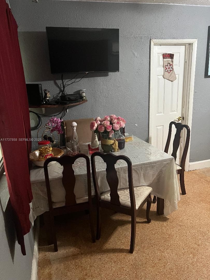 2381 NE 137 ST, North Miami Beach, FL 33181 photo 3