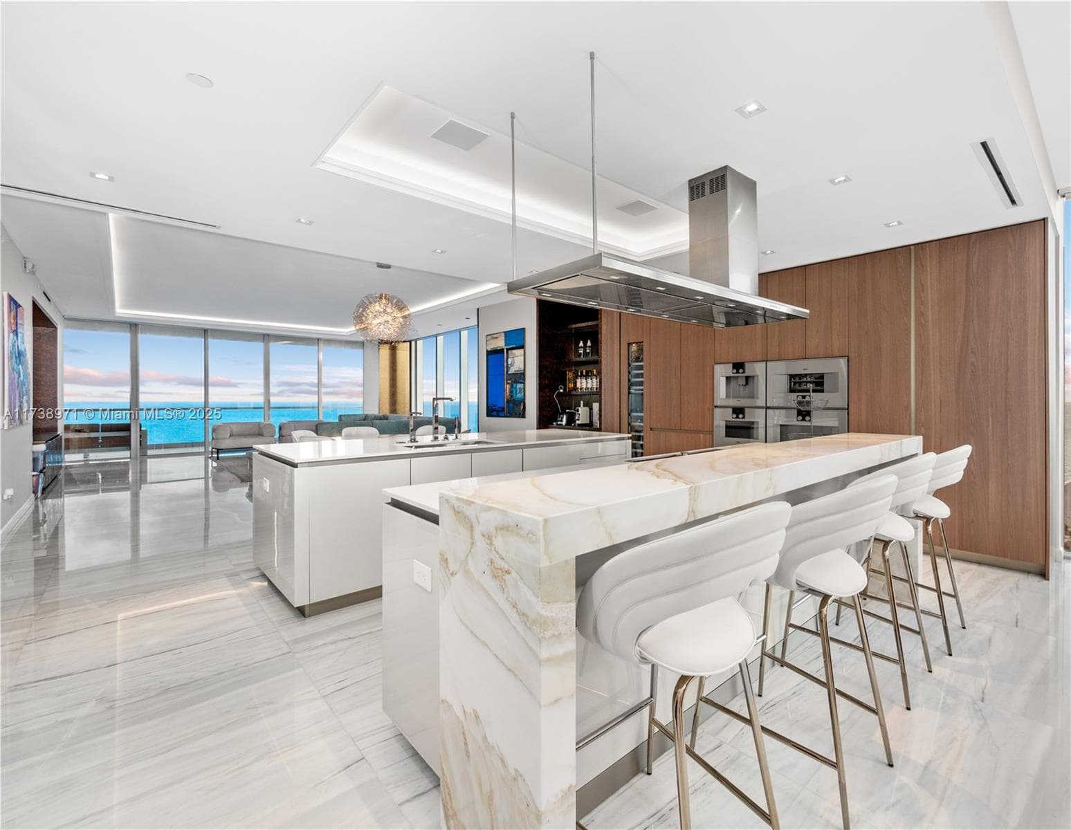 18501 Collins Ave # 2704, Sunny Isles Beach, FL 33160 photo 5
