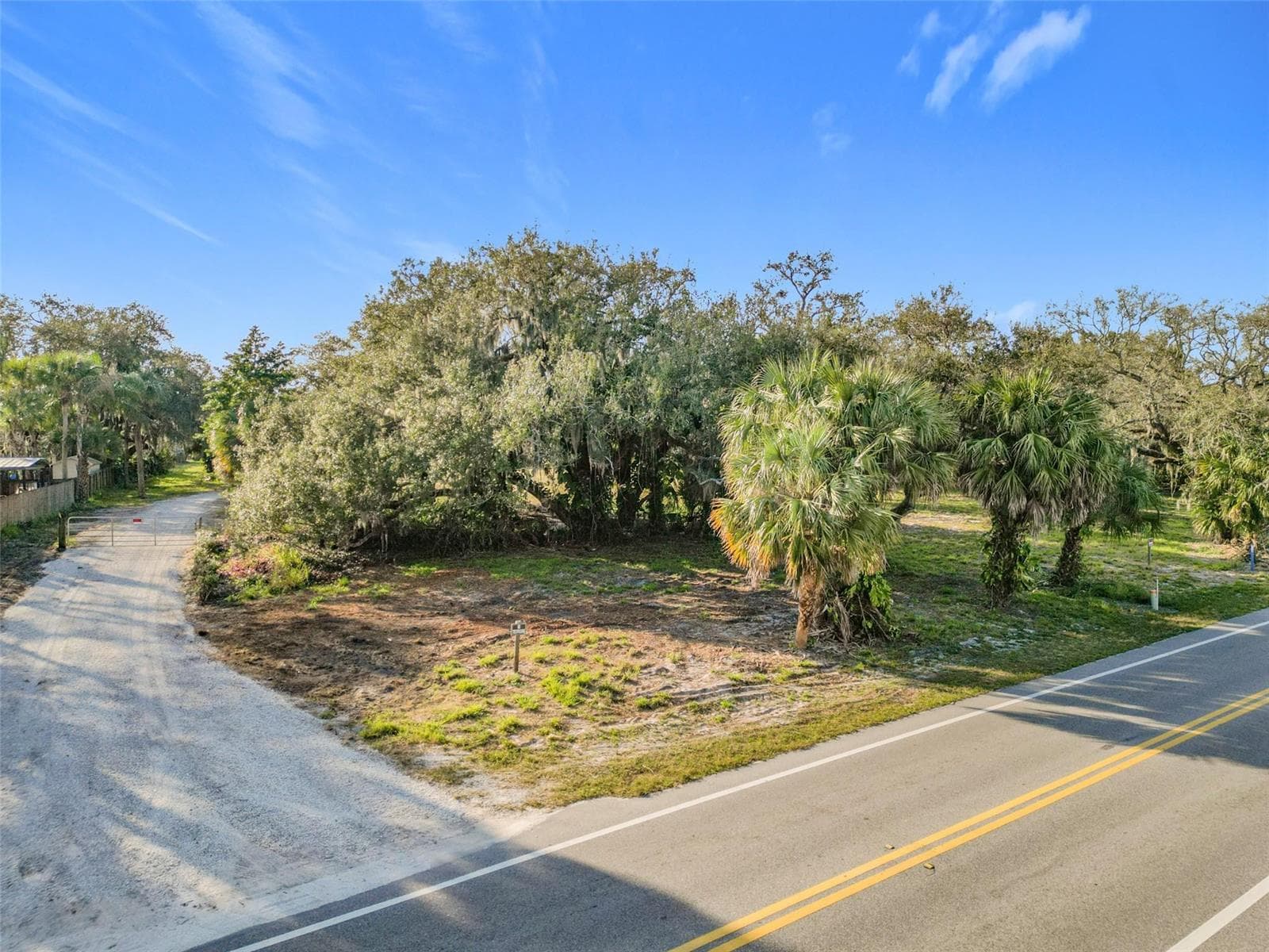 995 Old Dixie Highway, Vero Beach, FL 32962 photo 4