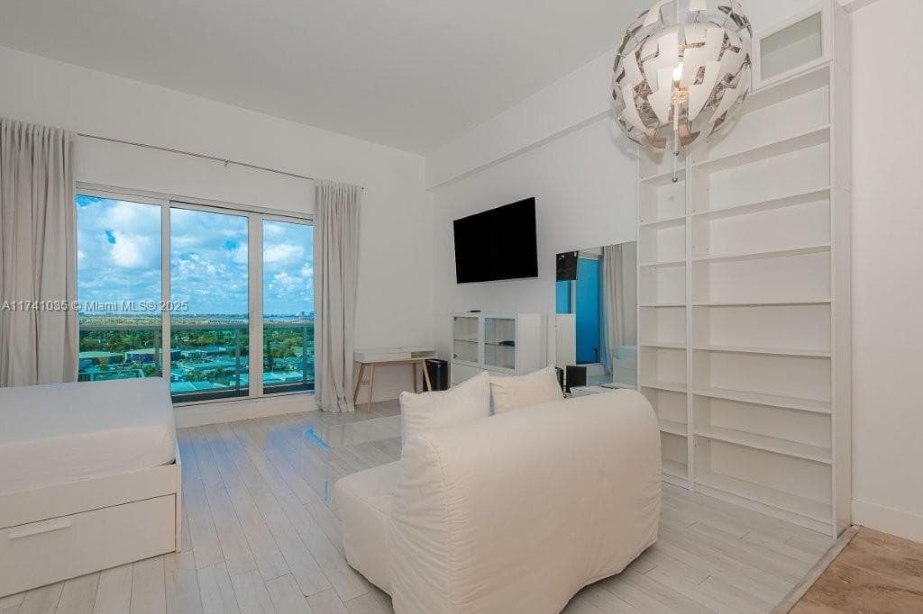2301 Collins Ave # 1629, Miami Beach, FL 33139 photo 5
