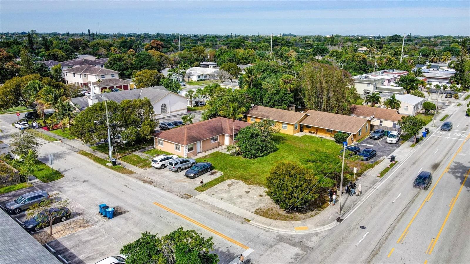 25 NW 11th Street, Fort Lauderdale, FL 33311 photo 3