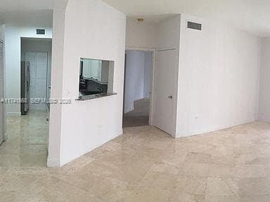 888 Brickell Key Dr # 600, Miami, FL 33131 photo 5