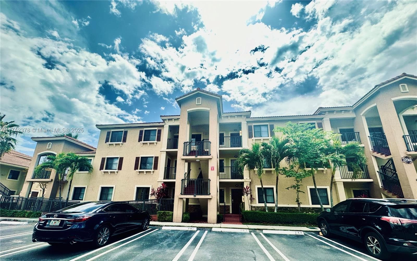 22441 SW 88th Pl # 301-5, Cutler Bay, FL 33190 photo 5