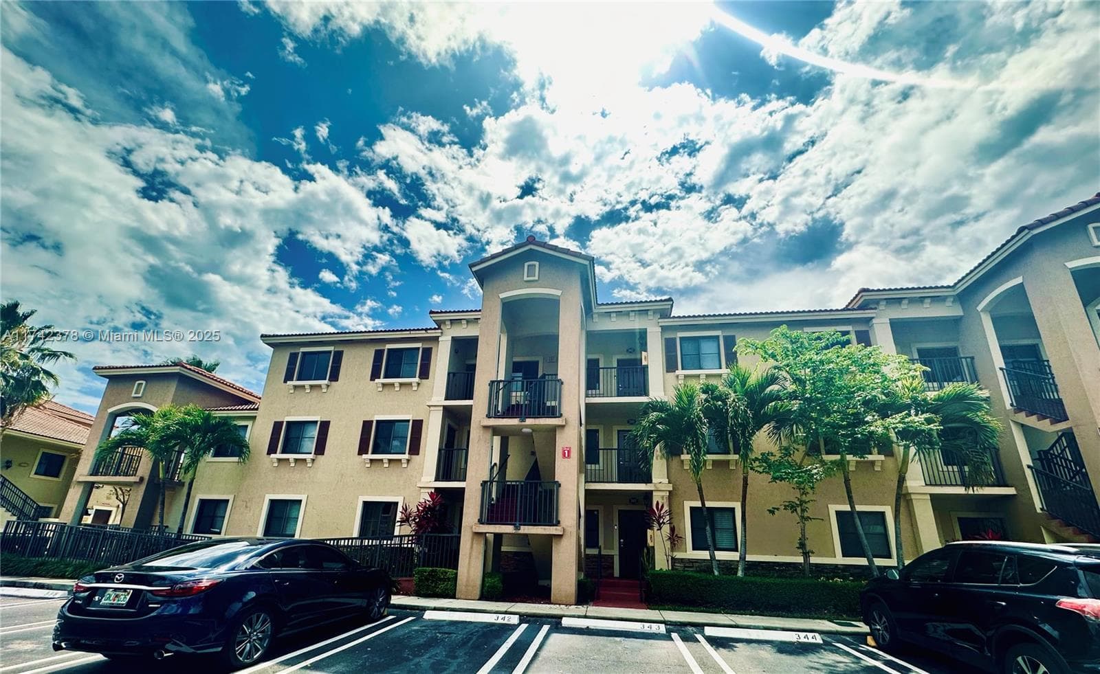 22441 SW 88th Pl # 301-5, Cutler Bay, FL 33190 photo 4