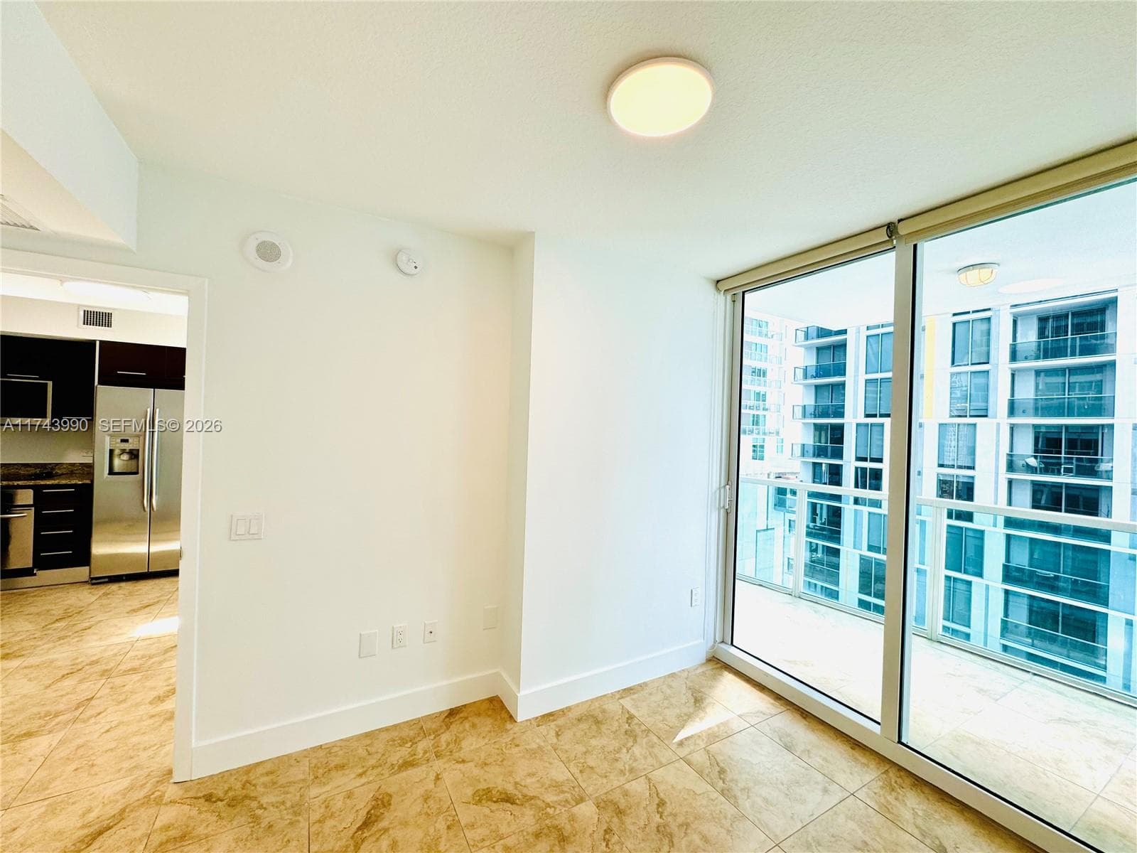 41 SE 5th St # 808, Miami, FL 33131 photo 4