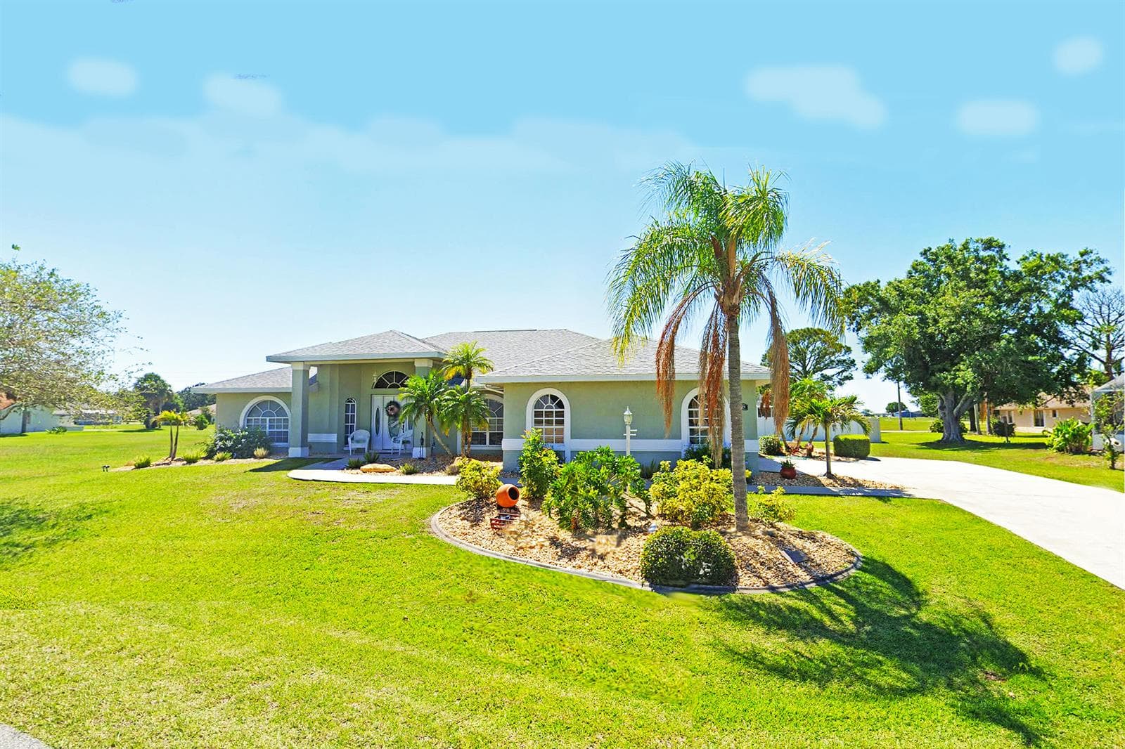424 Holly Drive, Sebring, FL 33876 photo 2