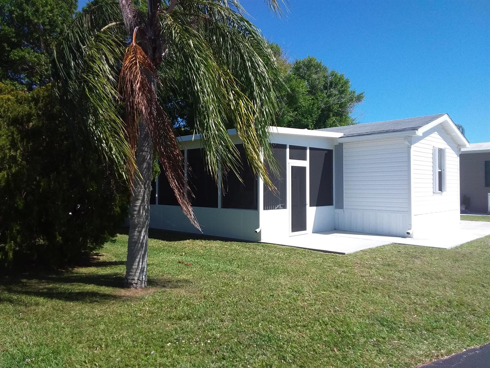 267 Nightingale Avenue, Fort Pierce, FL 34982 photo 2