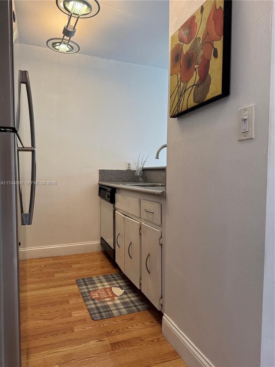 1225 NE 124th St # 33A, North Miami, FL 33161 photo 2