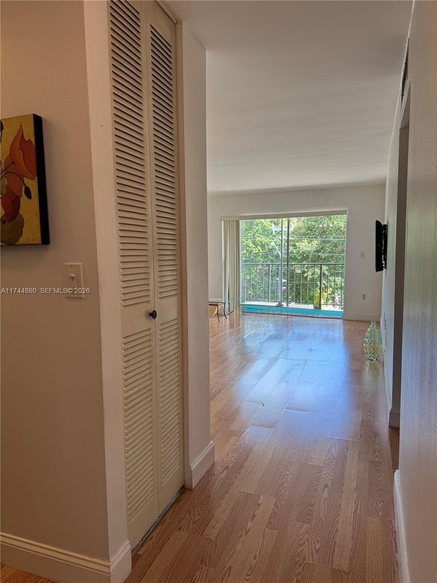 1225 NE 124th St # 33A, North Miami, FL 33161 photo 4