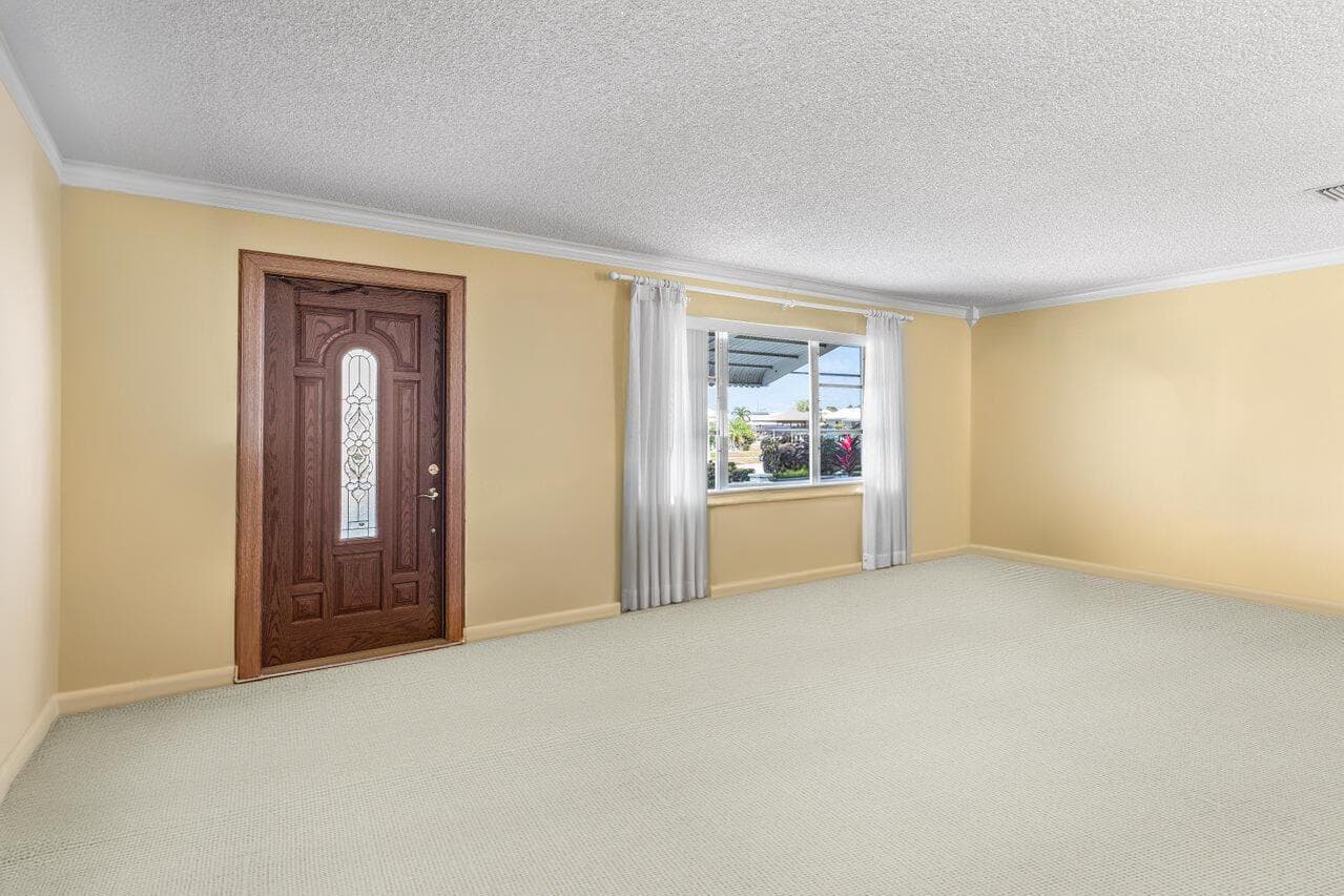 1802 SW 13th Avenue, Boynton Beach, FL 33426 photo 3