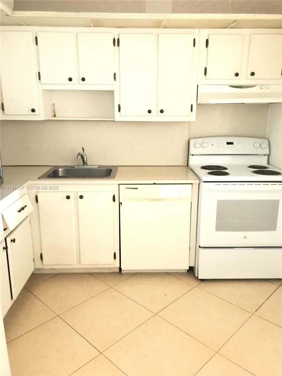 16950 W Dixie Hwy A631 Hwy # 631, North Miami Beach, FL 33160 photo 5